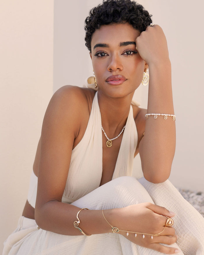 Aura Pearl Bracelet