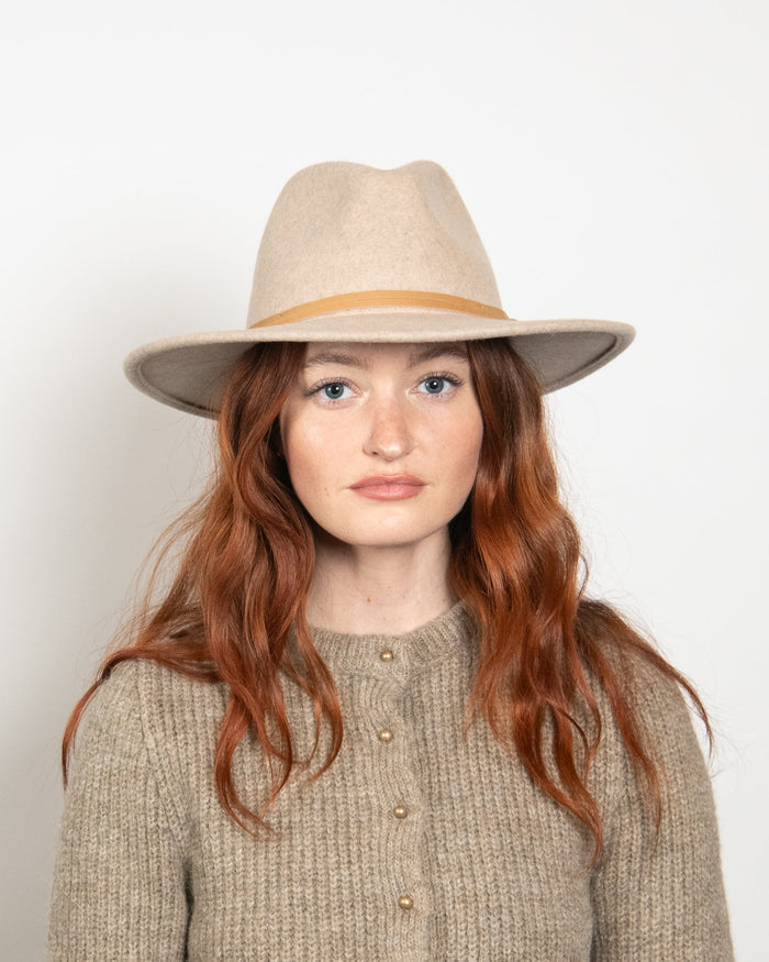 Billie in Tan Marle