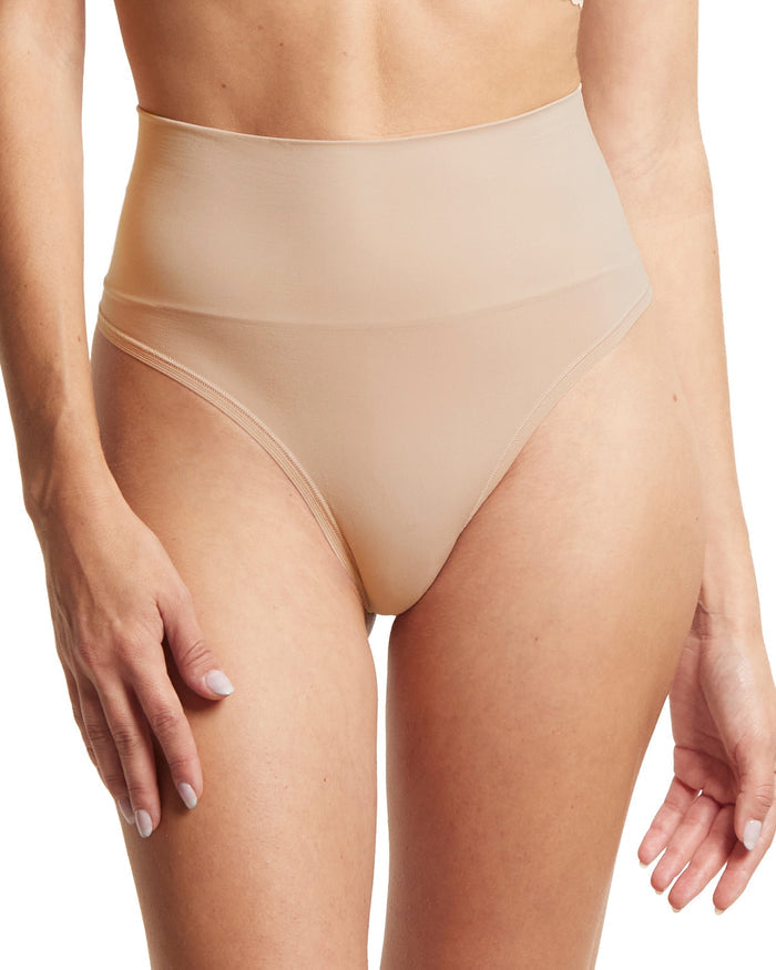Body™ Midrise Thong Chai