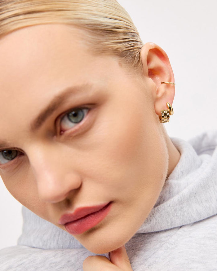 Bold Huggie Hoops - Giulia