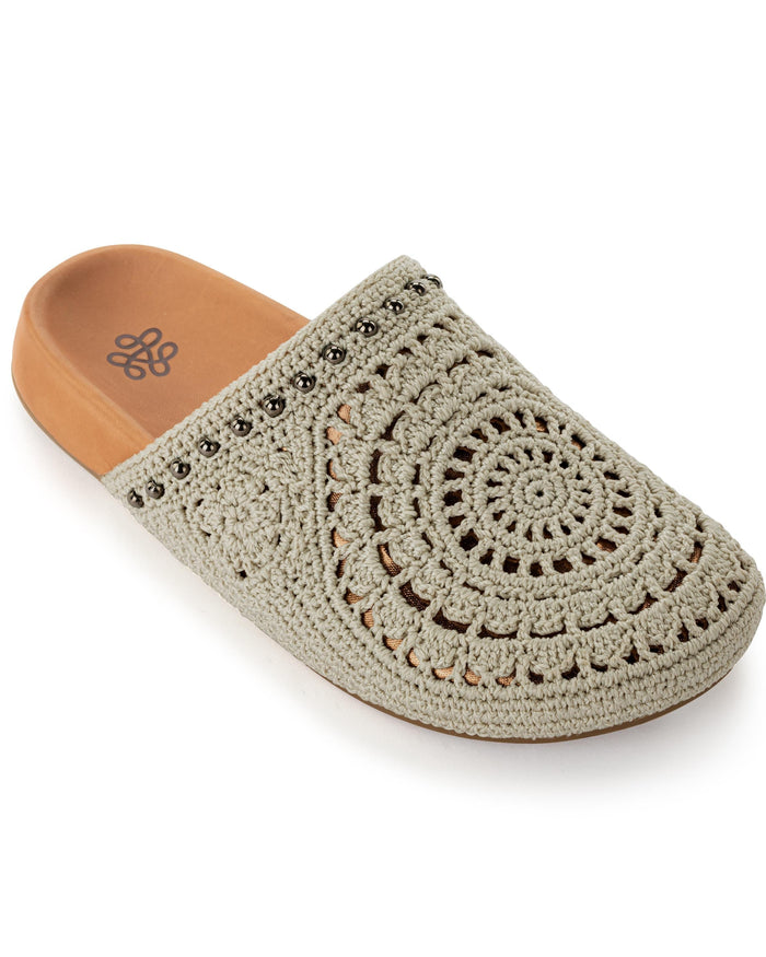 Bolinas Clog - Hand Crochet - Natural Grey Medallion