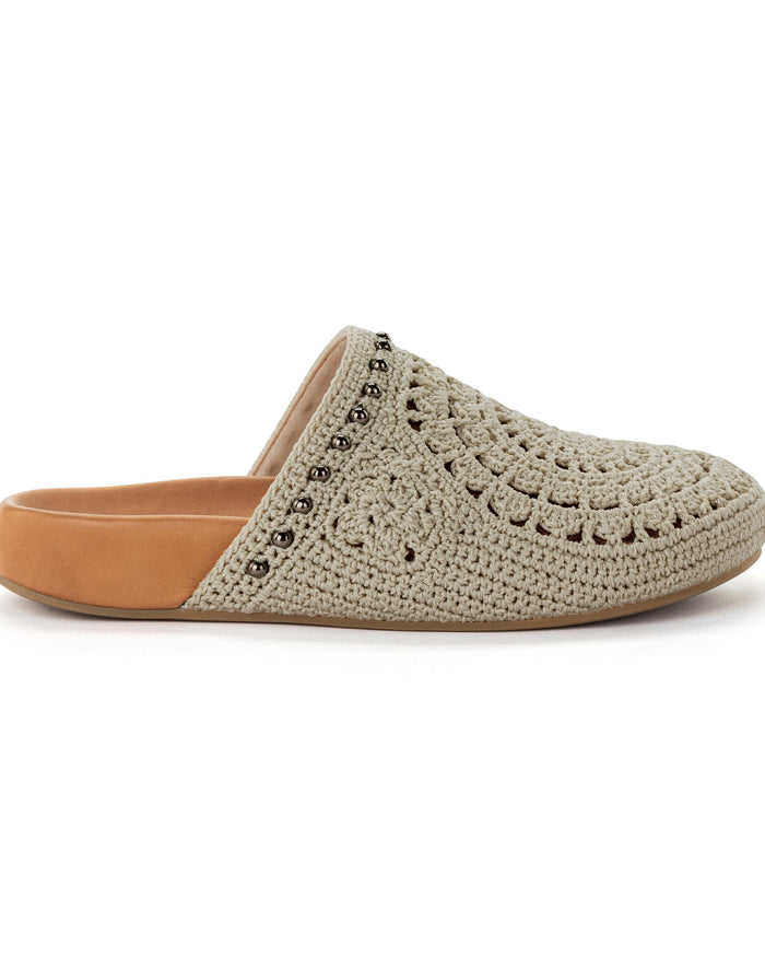 Bolinas Clog - Hand Crochet - Natural Grey Medallion