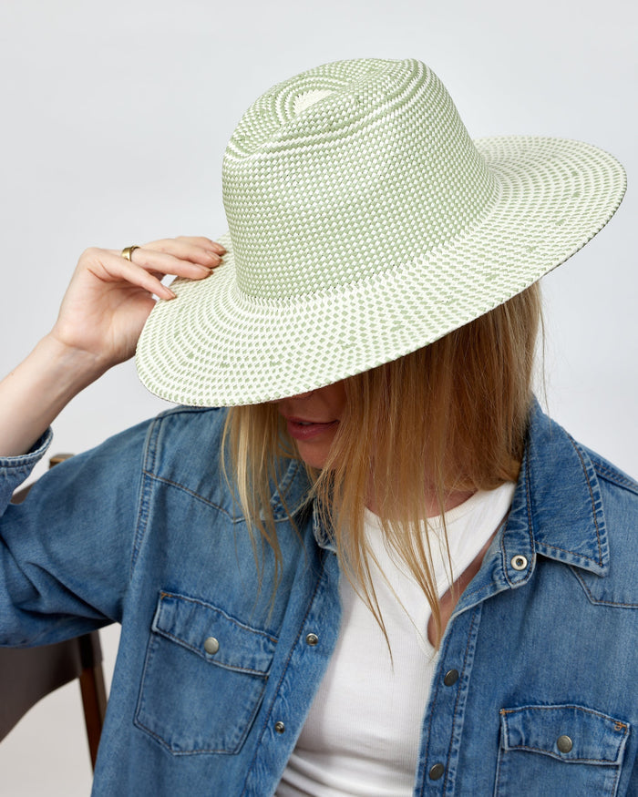 Color Novelty Packable