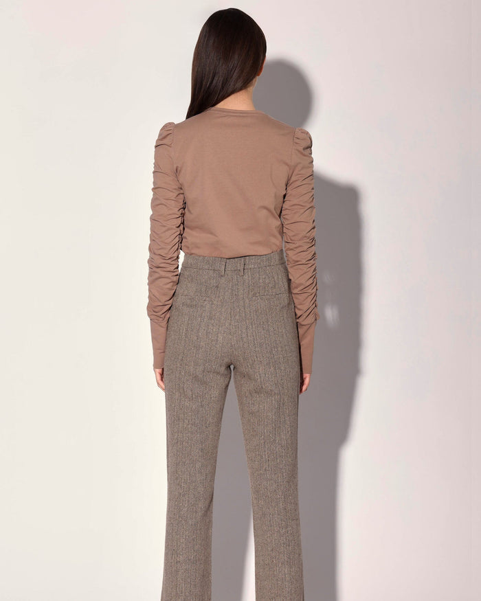 Dot Top, Brownstone