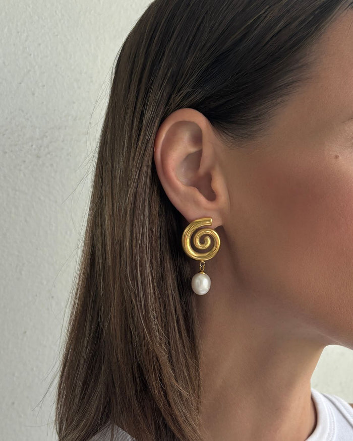 FRESHWATER PEARL ATHENA EARRINGS