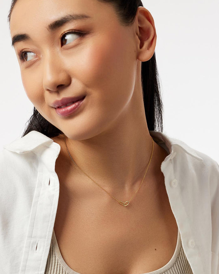Gold Pendant Necklace - Juniper