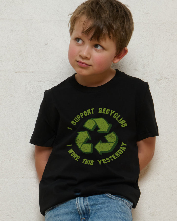 I Support Recycling Black Kids T-Shirt