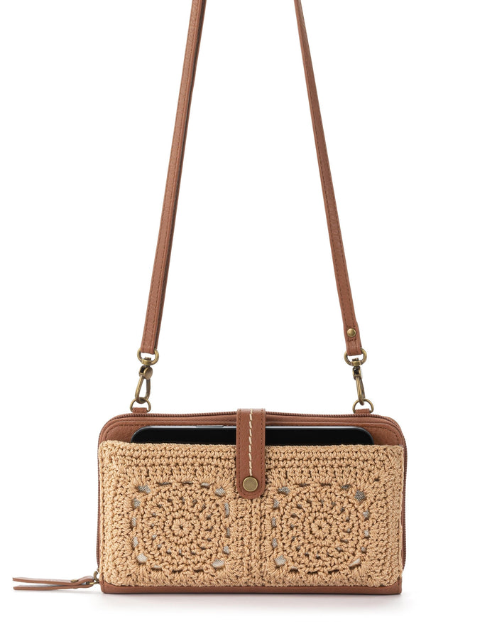 Iris Smartphone Wallet - Hand Crochet - Bamboo Medallion