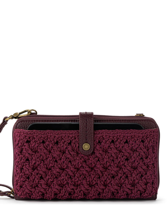 Iris Smartphone Wallet - Hand Crochet - Black Cherry Cozy Weave