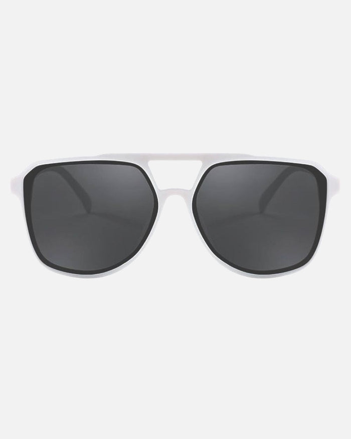 White / 100% UV Protection