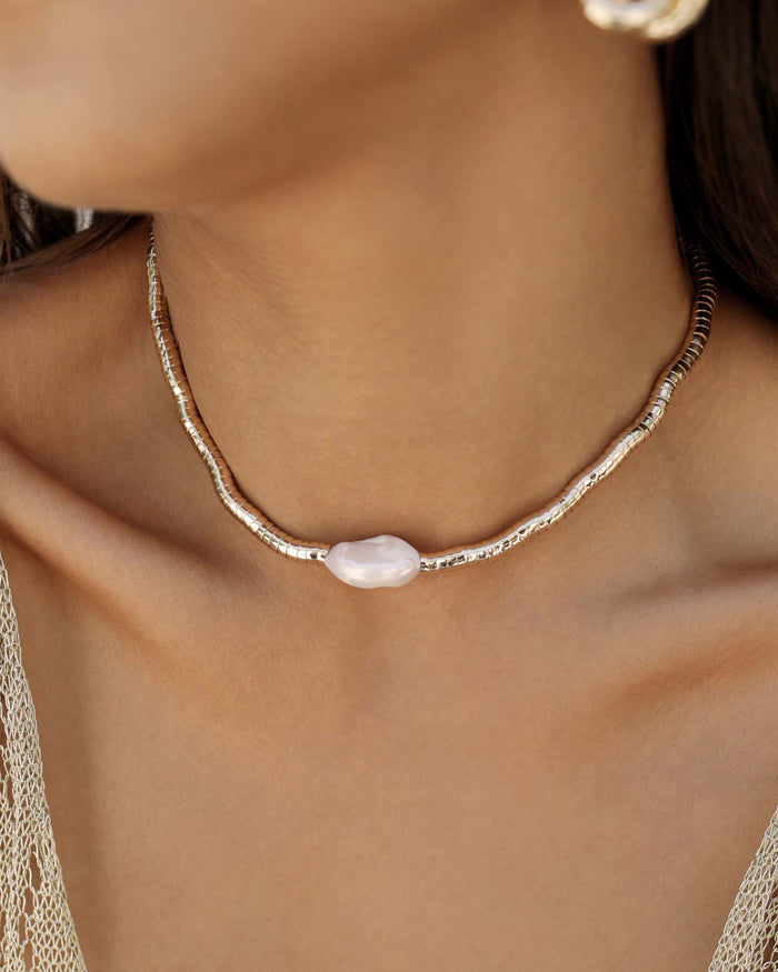 Liquid Gold and Pearl Choker