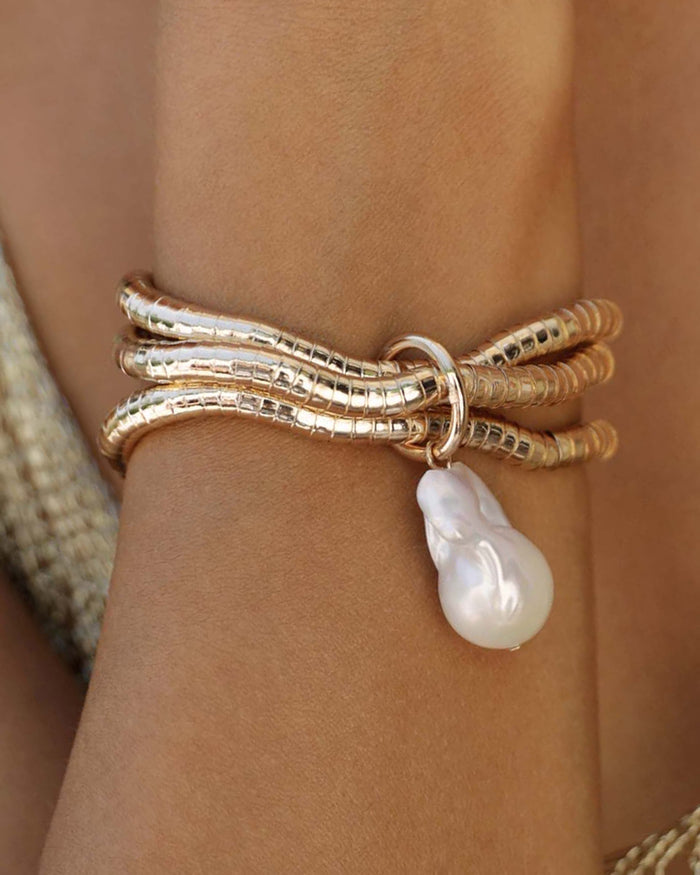 Liquid Gold and Pearl Stretch Bracelet