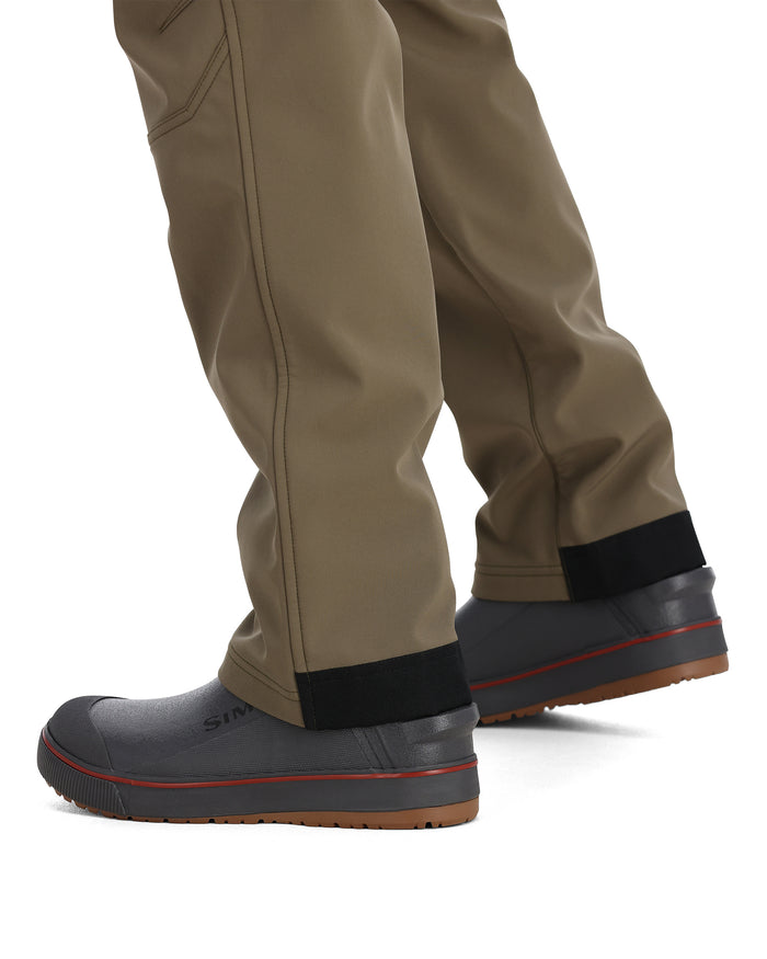 13856-781-rogue-pant-model-