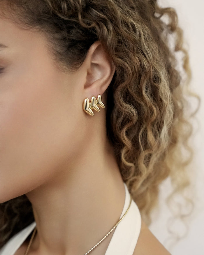 Metal Moderna Studs