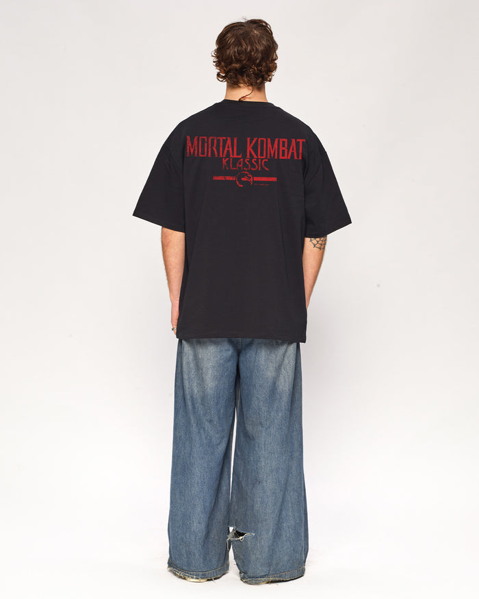 Mortal Kombat Banner Oversized Tee