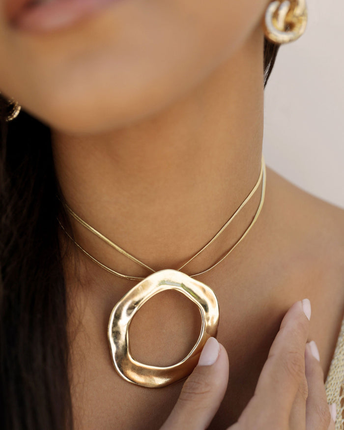 Open Circle Pavè Necklace