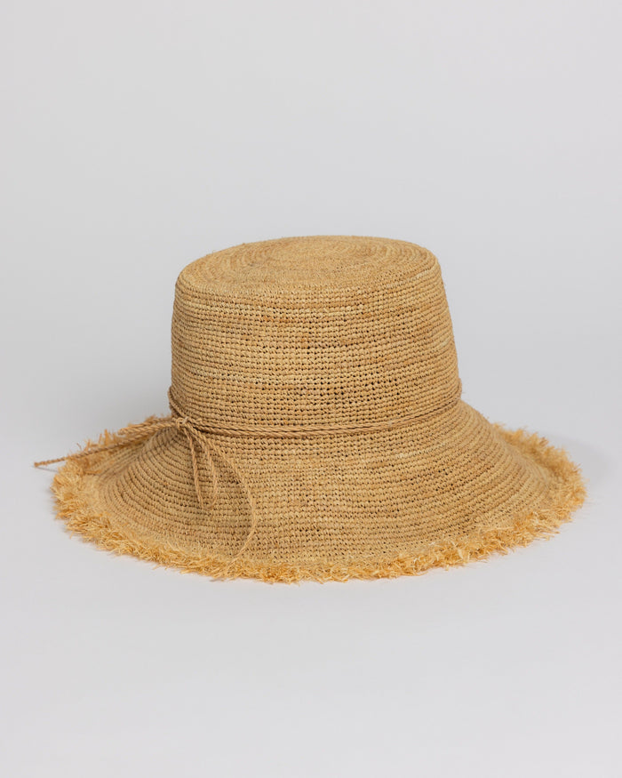 Packable Raffia Bucket Hat