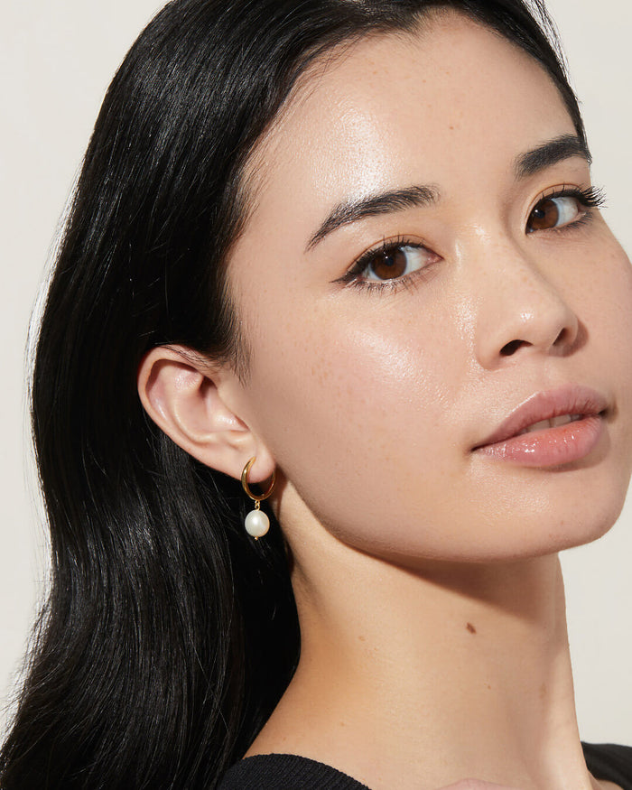 Pearl Hoops - Medium Frida