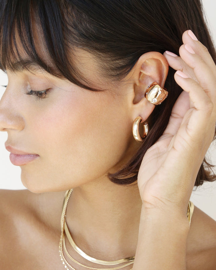 Scattered Crystal Chunky Ear Cuff