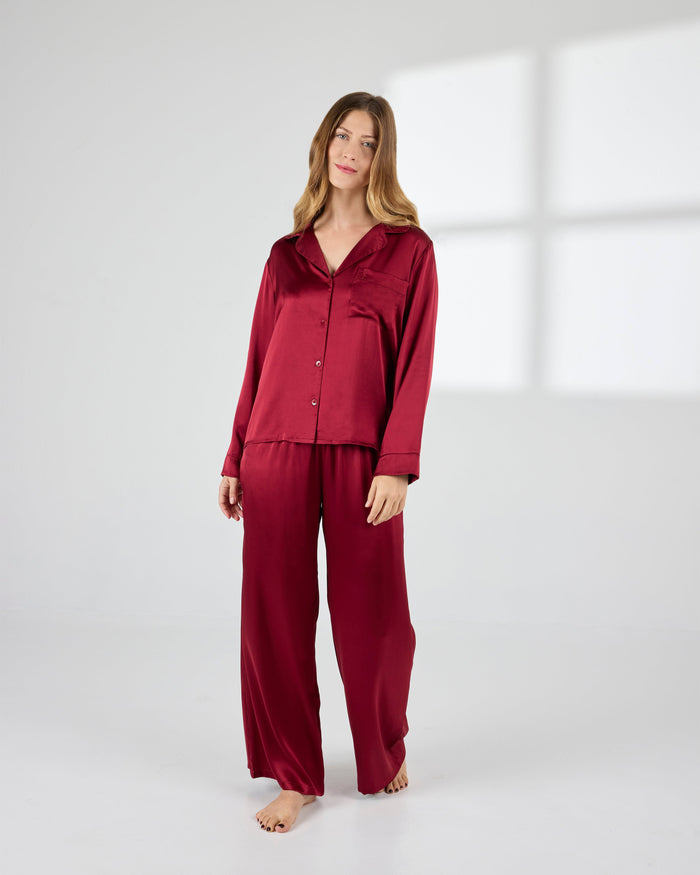 Victoria set Red
